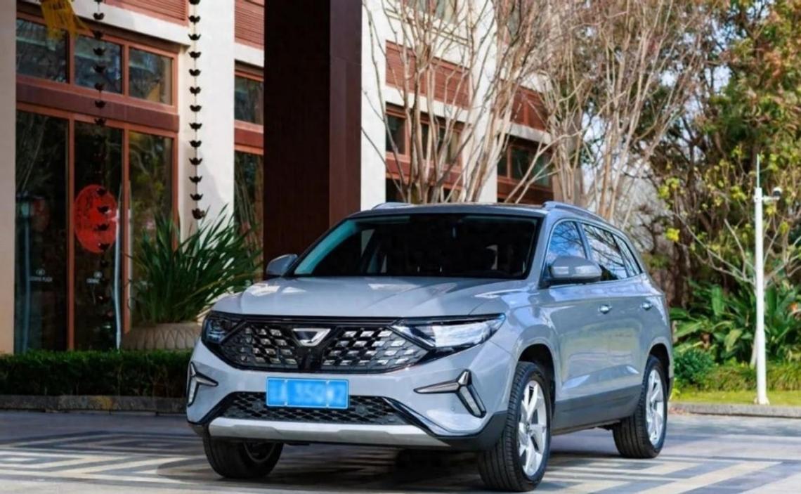 大众中型SUV“白菜价”跌破8万,前后独悬+6AT,还喝92油!